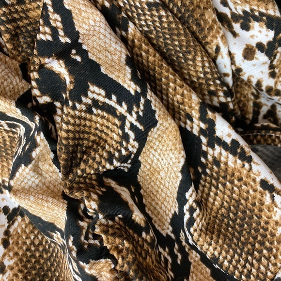 Women’s Inner Circle 3/4 Sleeve‎ Blouse - Picture 5 of 8